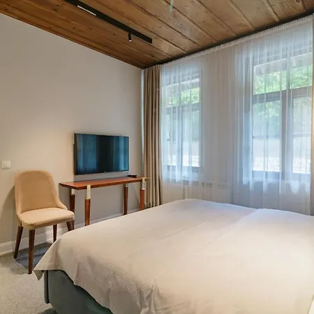 Хотел Carpe Diem *